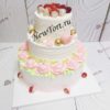 Свадебный торт с ягодами и шарами СТ192
