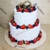 Свадебный торт с ягодами и кольцами СТ527