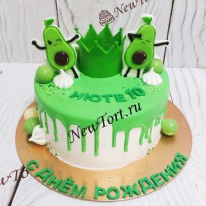 Торт  с авокадо и короной ТК07