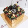 Торт "Элитный" с бутылкой алкоголя, печеньем, шоколадом и ягодами ТМ162