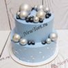 Торт "Сказочный" двухъярусный с шарами, ягодами и серебряным декором КТ142