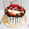 Торт "Пожарная машина" с машинкой, ягодами и потеками ТД694