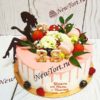Торт "Нежная романтика" с ягодами, цветами, макарунс, потеками и силуэтом ТЖ557
