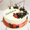 Новогодний торт "Зимнее очарование" с макарунс и ягодами НТ208