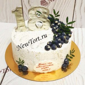 Торт "Ягоды в серебре" с черникой, цифрой и серебрянным декором ТД824