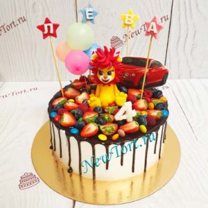 Торт "Львёнок" с ягодами, конфетами, потеками и фотопечатью ТД945